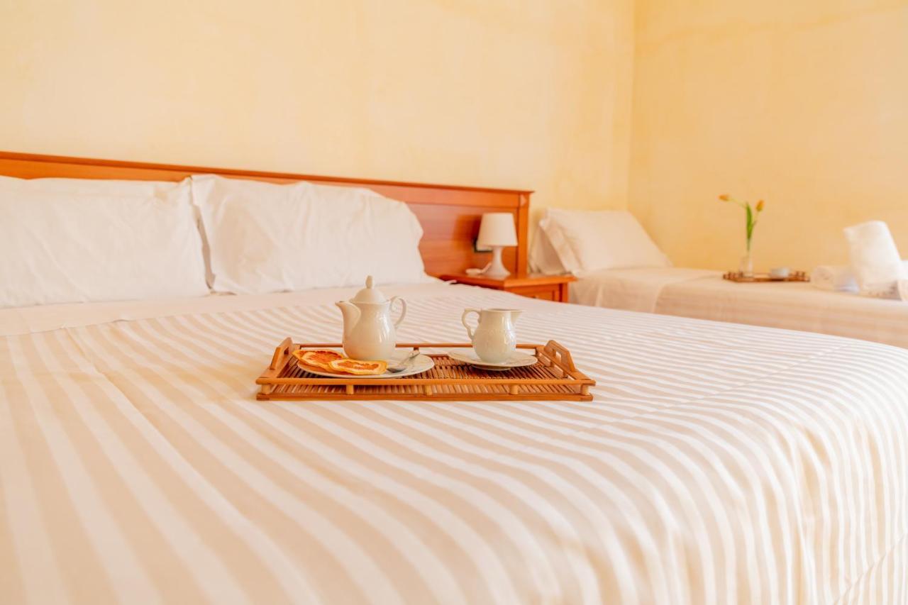 Bed and Breakfast Mediterraneo Tartufoexperience Пиццо Экстерьер фото