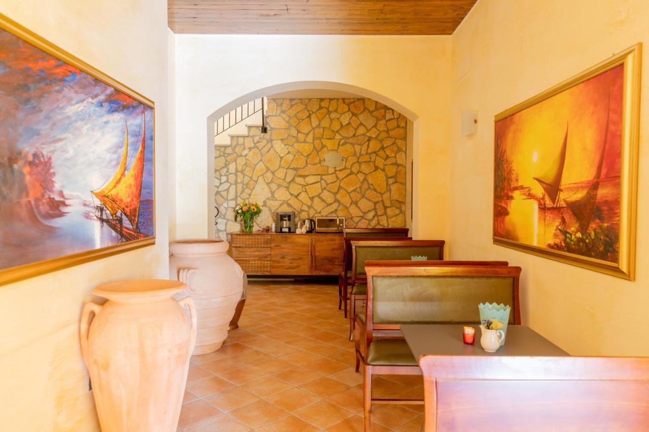 Bed and Breakfast Mediterraneo Tartufoexperience Пиццо Экстерьер фото